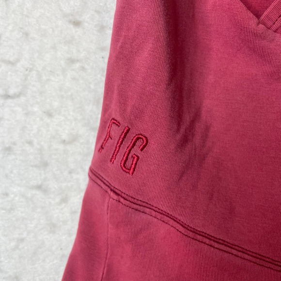 FIG Sports Tank Top Branded Logo Cross Back Athletic Workout Fitness Apparel - Picture 3 of 6